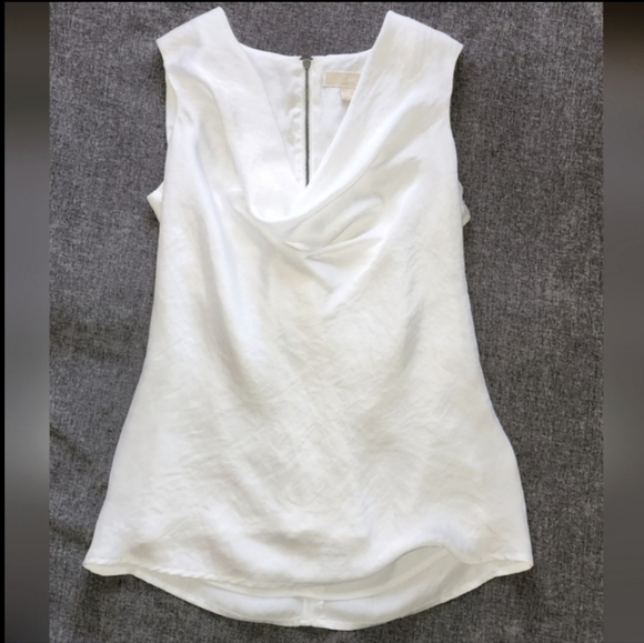 🤍MICHAEL KORS winter white sleeveless top Sz 2 - Picture 7 of 12
